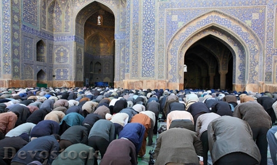 Devostock muslim-friday-mass-prayer-in-iran-picture-id153262$1