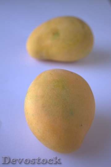 Devostock Alphonso Mango Mango Sweet