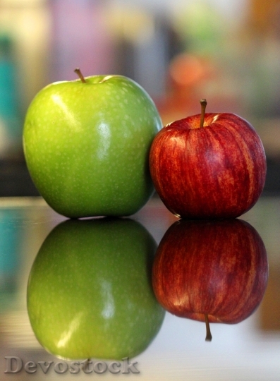 Devostock Apples Fruit Healthy Red