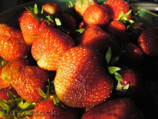 Devostock Berries Strawberries Macro Healthy