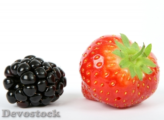 Devostock Berry Black Blackberry Blueberry 4