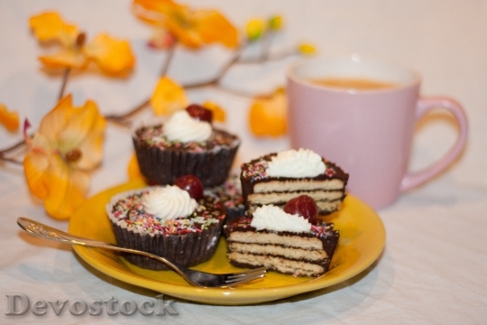 Devostock Cake Tart Pastries Small