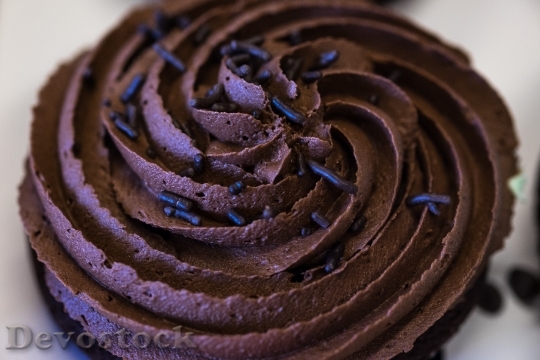 Devostock Chocolate Icing Cupcake Frosting