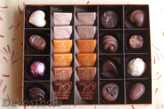 Devostock Chocolates Pralines Box Godiva