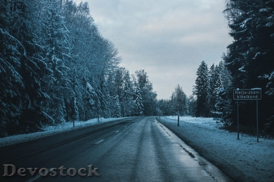 Devostock Cold Snow Road 7134