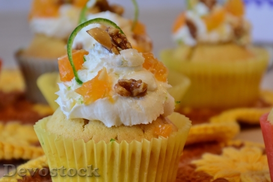 Devostock Cupcake Muffin Cake Candy 0
