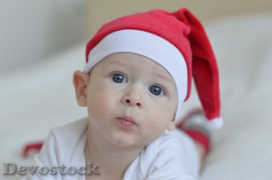 Devostock Cute Child Christmas 364