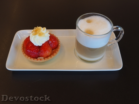 Devostock Dessert Coffee Strawberry Shortcake