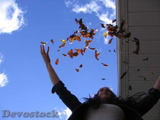 Devostock Leaves Autumn Fall Throw