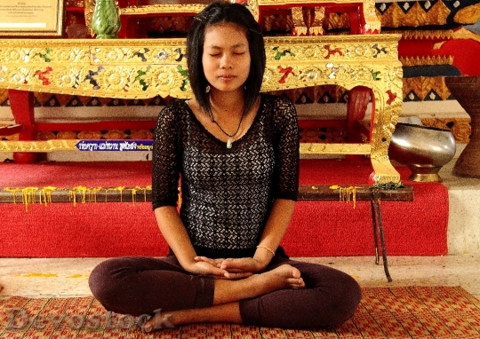 Devostock Meditation Girl Temple Quiet