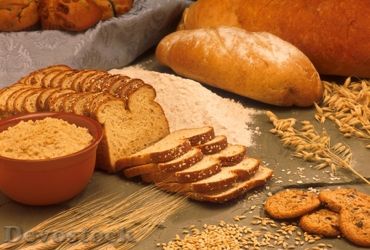 Devostock Oats Barley Bread