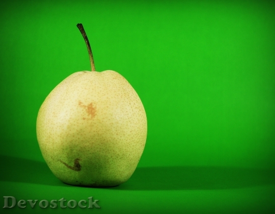 Devostock Pear Asian Nashi Closeup 0
