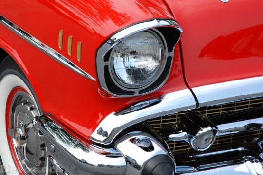 Devostock Red Car Vintage 7309 4K