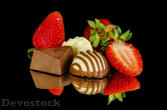 Devostock Strawberries Chocolate Food Sweet 2