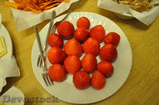 Devostock Strawberry Snack Dessert 229489