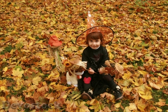 Devostock Witch Halloween Child Girl 0